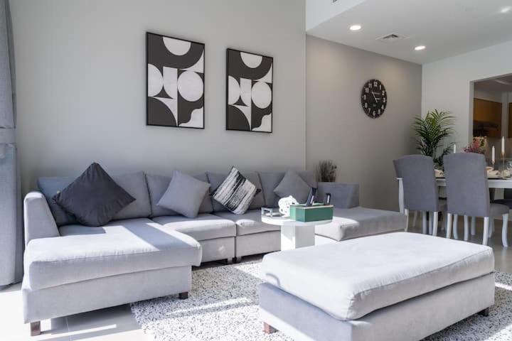Vogue Downtown - Bellevue Towers Apartment ดูไบ ภายนอก รูปภาพ