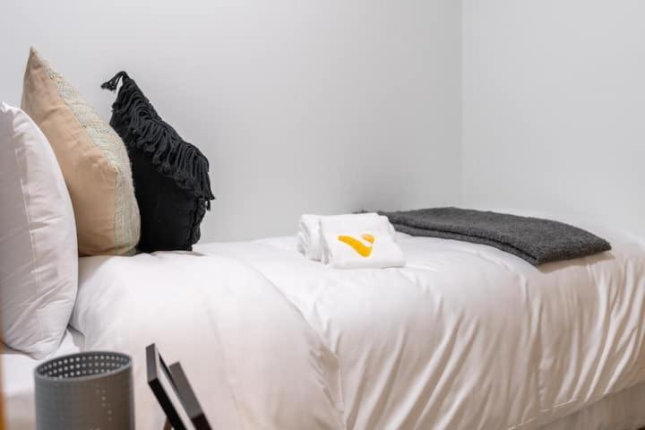 Vogue Downtown - Bellevue Towers Apartment ดูไบ ภายนอก รูปภาพ