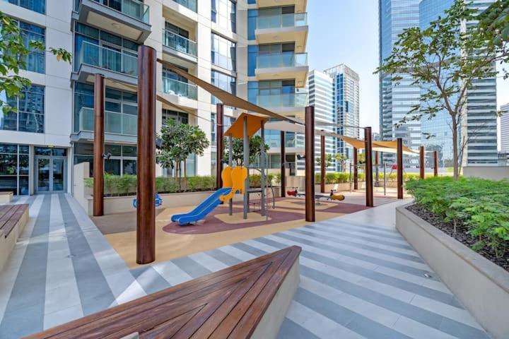 Vogue Downtown - Bellevue Towers Apartment ดูไบ ภายนอก รูปภาพ